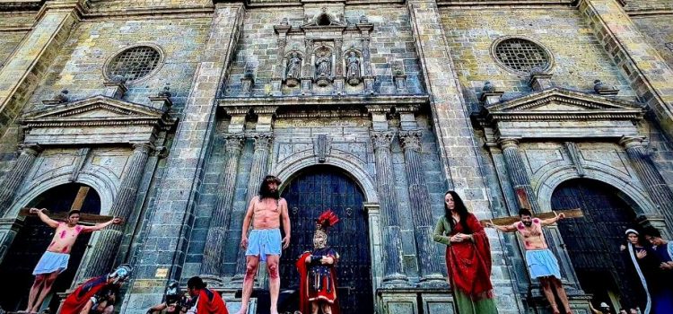 Escenifican Pasión de Cristo en Guadalajara