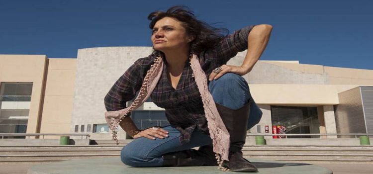 Perla de la Rosa gana el Premio Nacional de Dramaturgia Juan Ruiz de Alarcón 2022