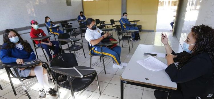 Descartan alerta Covid en las escuelas de Jalisco