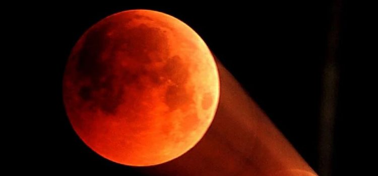 El próximo lunes habrá eclipse total lunar