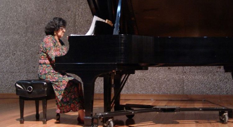 La gran pianista Consuelo Luna murió a los 84 años