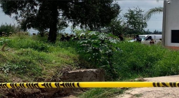 En el municipio de Jalisco localizan los cadáveres de dos hombres