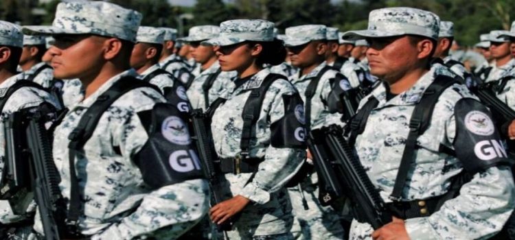 Guardia Nacional detiene a tres y aseguran armas en Jalisco