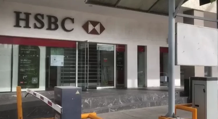 Roban 2 millones de pesos en un banco en Guadalajara