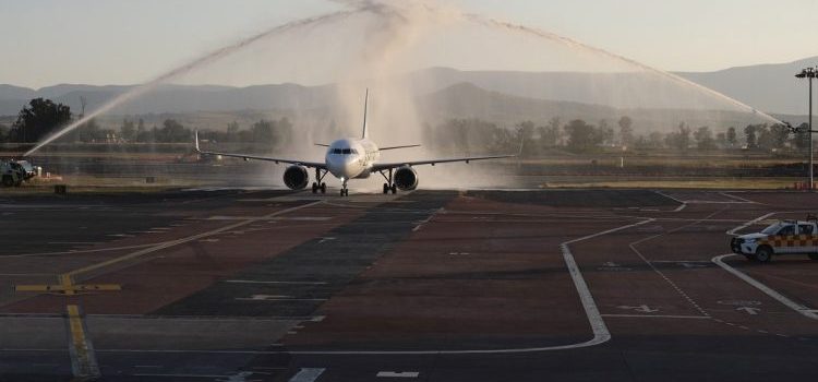 Jalisco inaugura vuelo sin escalas entre Guadalajara y Orlando