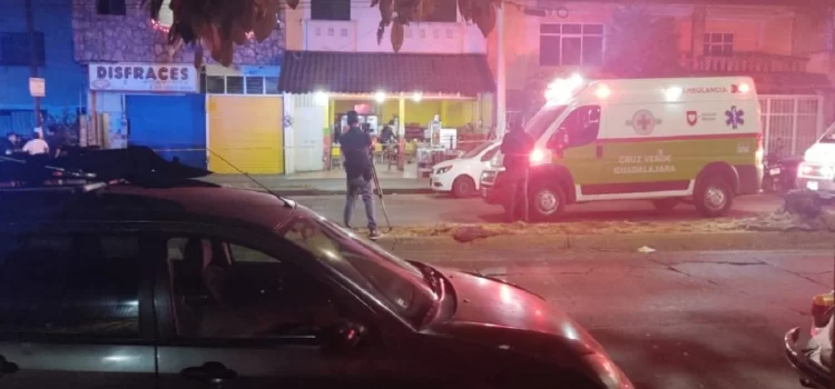 Dos muerto y 6 heridos deja ataque en taquería de Guadalajara