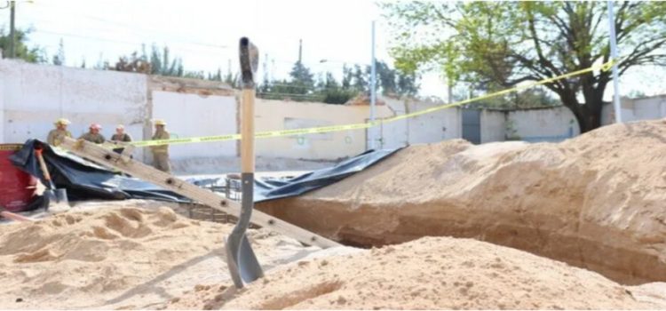 Muere trabajador sepultado por arena en Tlaquepaque, Jalisco