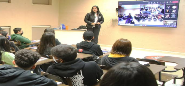 Faltan recursos para mejorar la labor docente en Jalisco