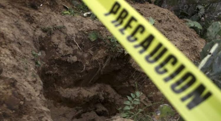 Localizan otra fosa con restos humanos en Zapopan, Jalisco