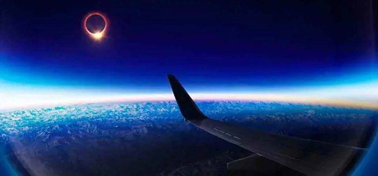 Disfruta el eclipse desde las alturas