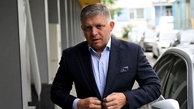 Tiroteo en Eslovaquia: primer ministro Robert Fico gravemente herido