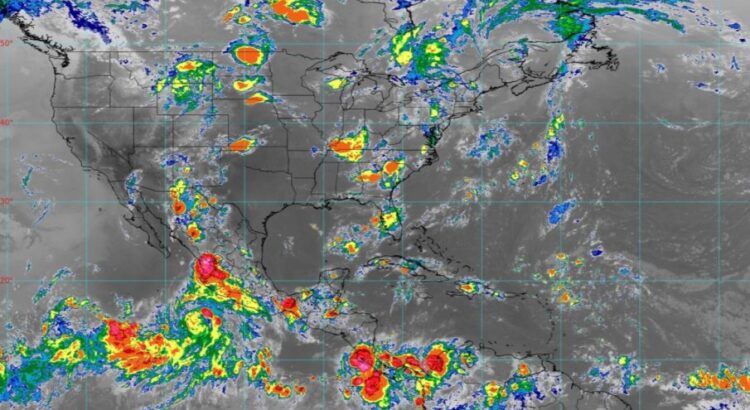 Jalisco en alerta por dos perturbaciones tropicales en el Océano Pacífico