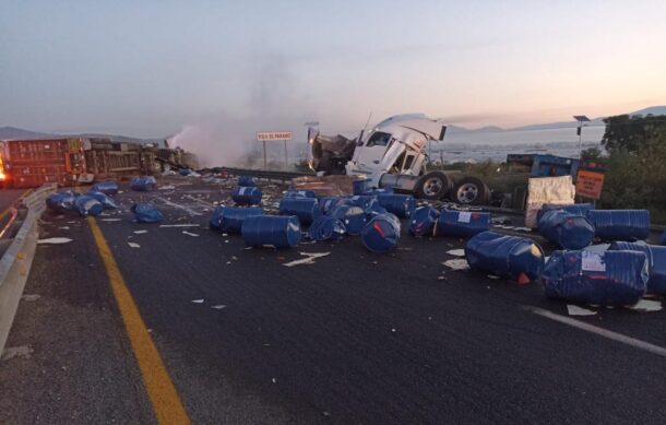 Accidente carretero en autopista Guadalajara-Colima deja dos muertos