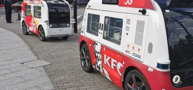 KFC lanza carritos autónomos para venta de pollo frito