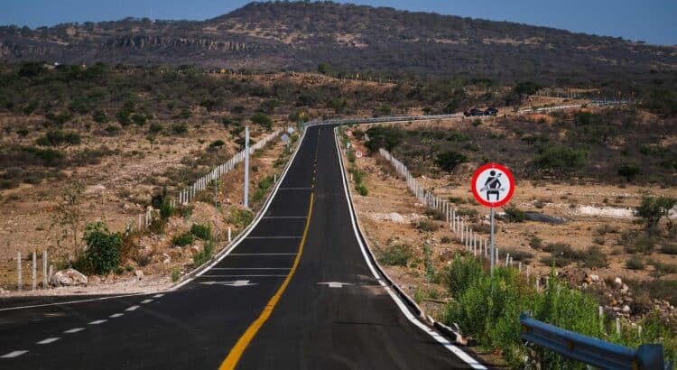 Gobernador de Jalisco refuerza seguridad carretera y anuncia culminación de autopista