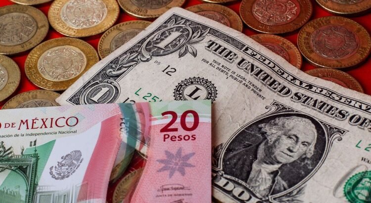 Peso mexicano cierra semana positiva