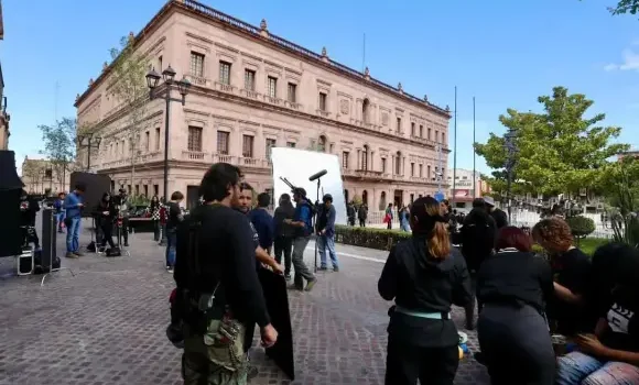 Jalisco busca atraer Inversión de Netflix para la industria cinematográfica