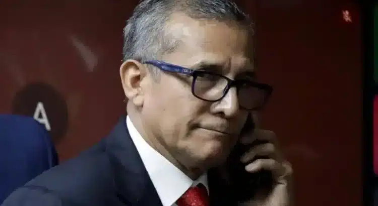 Condenan a expresidente peruano a 15 años de prisión