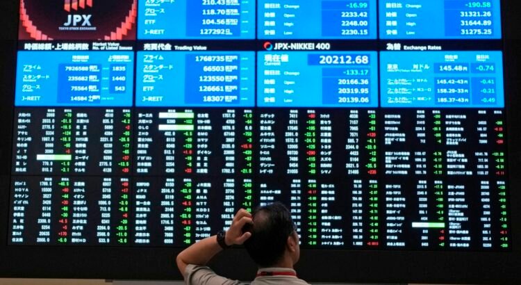 Actividad empresarial de EU disminuye en junio