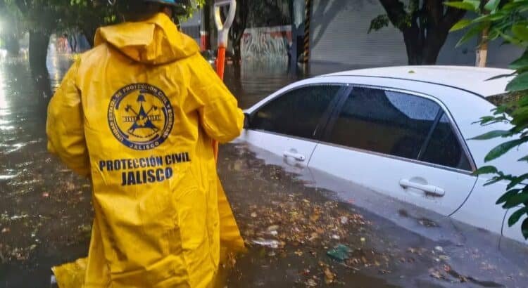 Lluvias e inundaciones en Jalisco dejan seis muertos