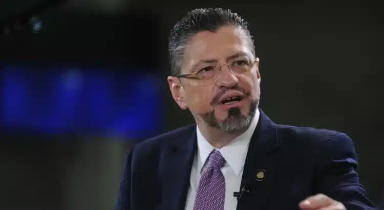 Corte Suprema de Costa Rica pide al Congreso retirar inmunidad al presidente