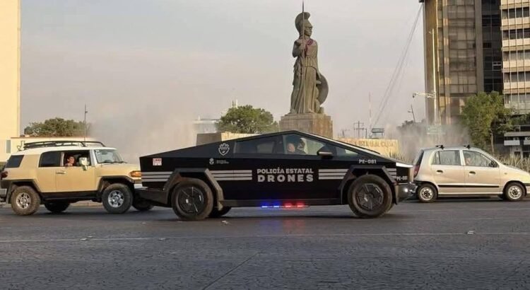 Gobierno Federal revisará con qué recursos fueron adquiridas las Cybertrucks de Jalisco