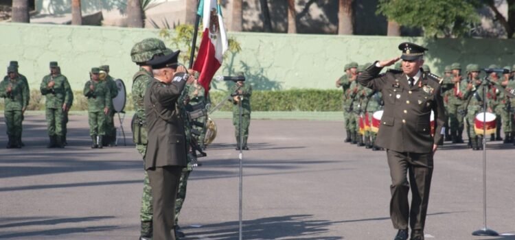 Francisco Leana Ojeda asume mando del Ejército Mexicano