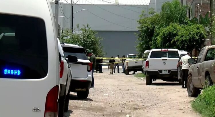 Hombre mata a sus dos hijos y se dispara tras discusión con su esposa en Jalisco