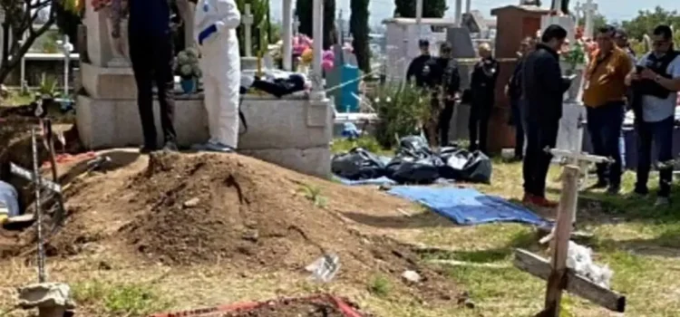 Suman 15 cuerpos localizados en fosa clandestina de panteón en Tlaquepaque, Jalisco