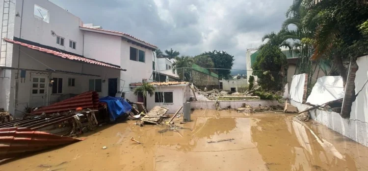 Fuertes lluvias en El Salto, Jalisco, dejan afectaciones en 120 casas