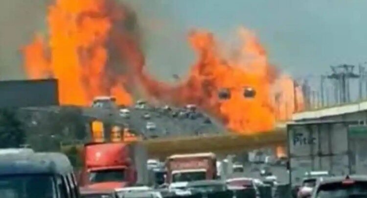 Sube a 8 la cifra de muertos por explosión de pipa de gas Sube a 8 la cifra de muertos por explosión de pipa de gas