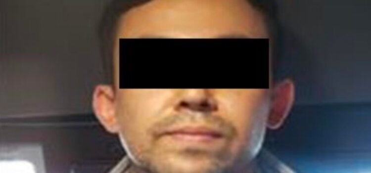 Detienen a presunto operador financiero del Cártel Jalisco en el aeropuerto de la Ciudad de México