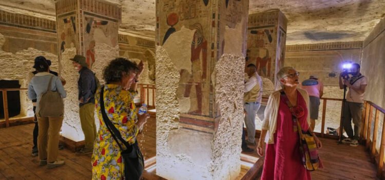 Reabre al público la tumba del faraón Amenhotep III tras una extensa restauración