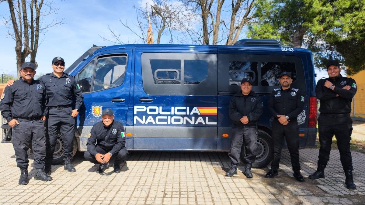 Policía de España imparte curso contra explosivos a policías de Jalisco