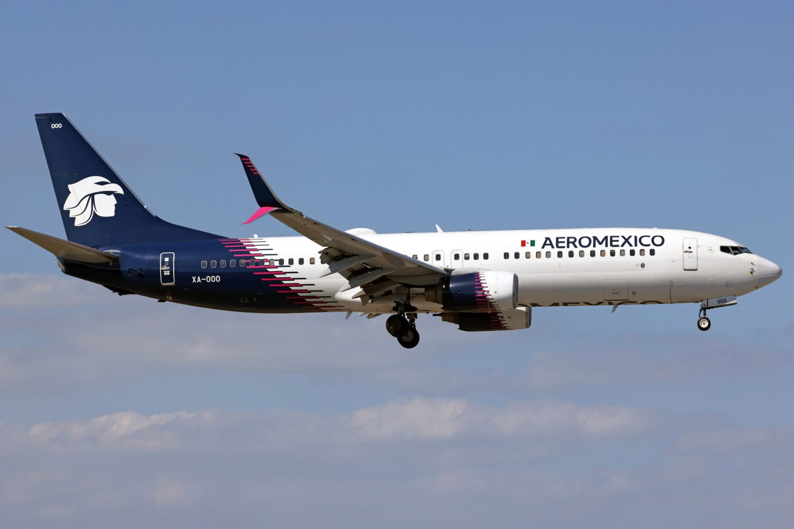 Pilotos de Aeroméxico amplían hasta 45 días negociación contractual